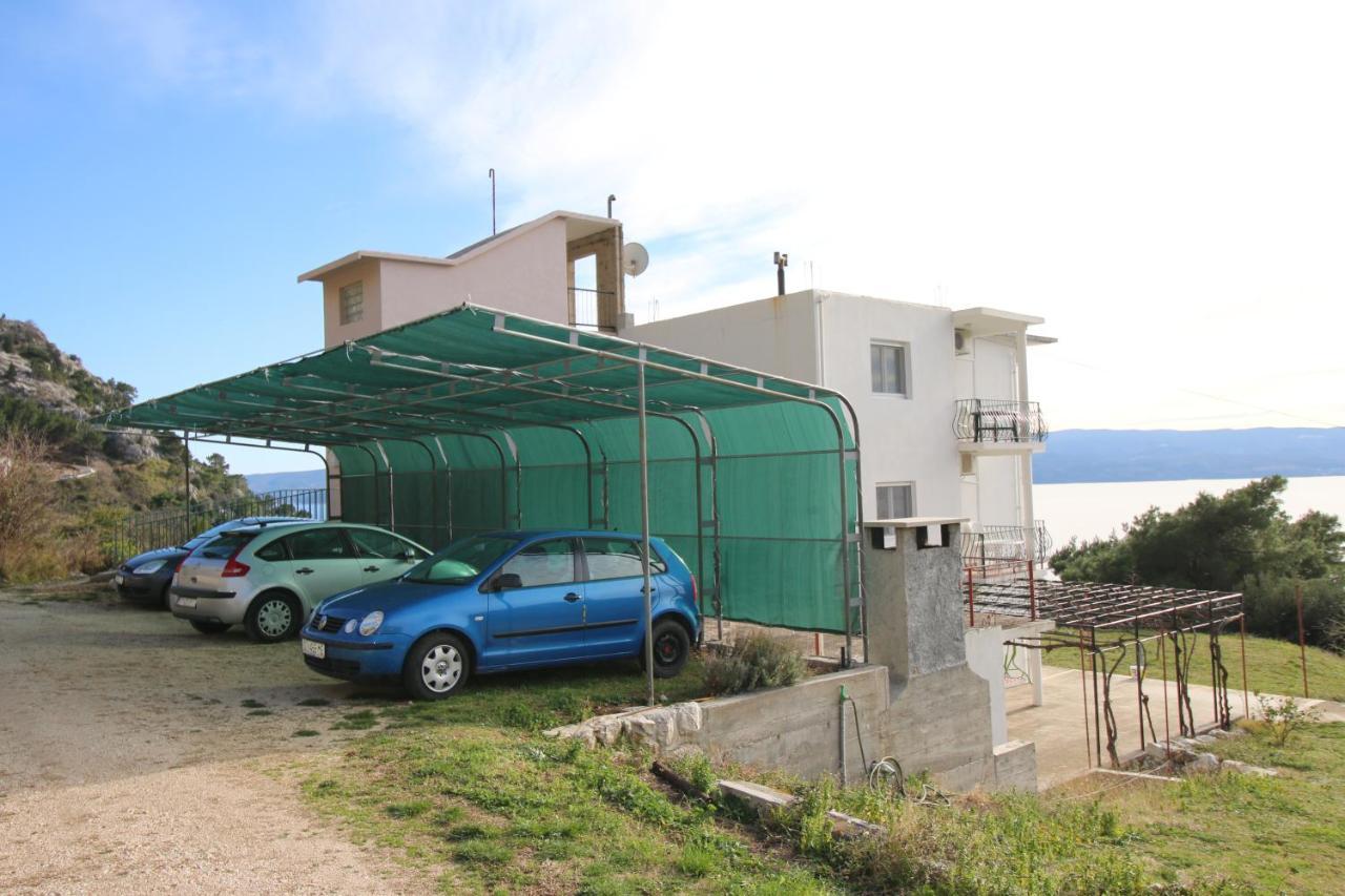 Apartment With 2 Balconies And Sea View Omiš Exterior foto