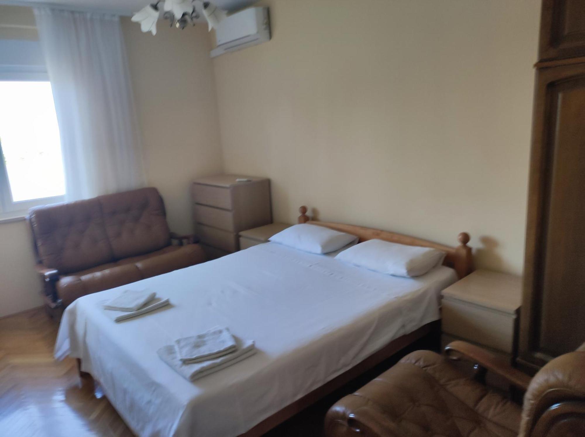 Apartment With 2 Balconies And Sea View Omiš Cameră foto